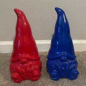 GardenHD Outdoors Ceramic Gnome - Blue, Red